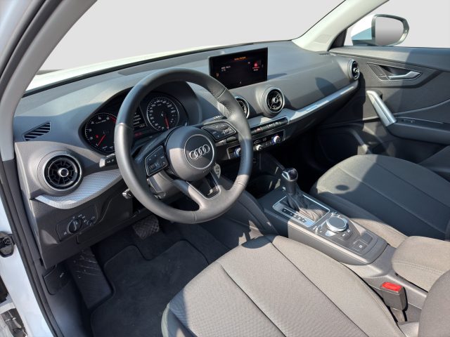 AUDI Q2 usata 8