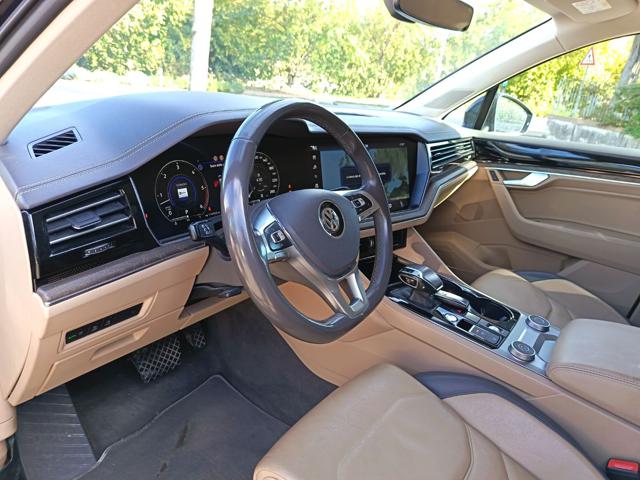 VOLKSWAGEN Touareg usata, con Cronologia tagliandi