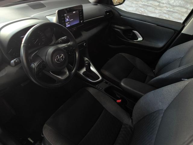 TOYOTA Yaris usata, con Cruise Control