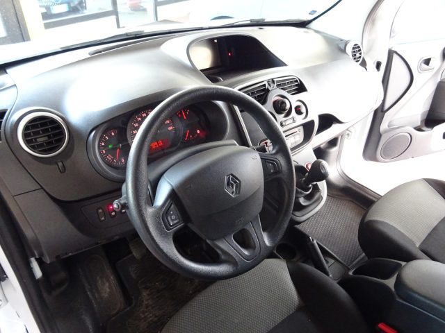 RENAULT Kangoo usata 9