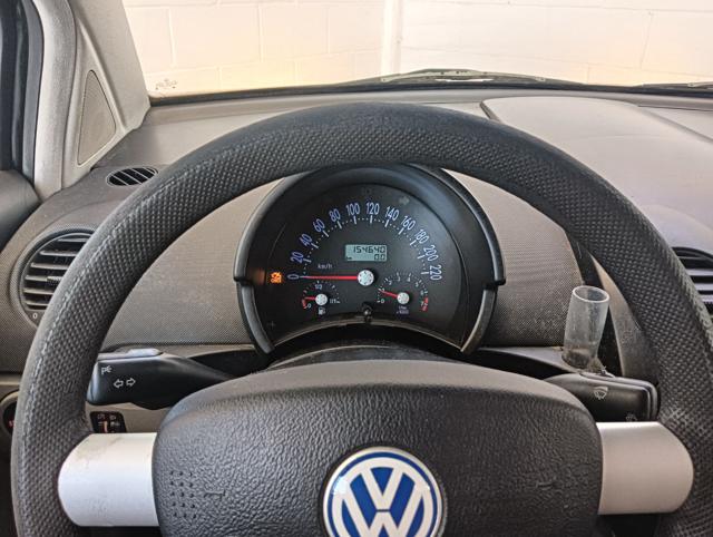 VOLKSWAGEN New Beetle usata 19