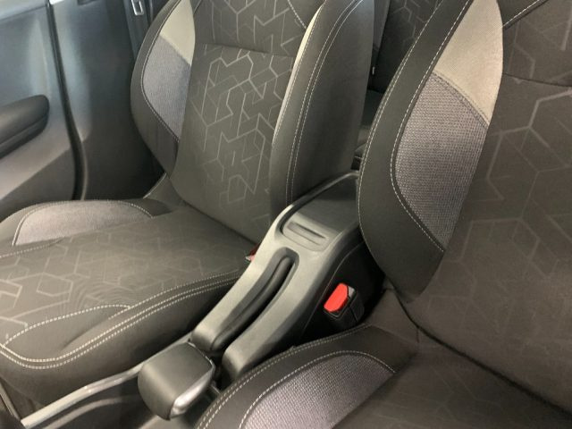 PEUGEOT 2008 usata, con Fari LED