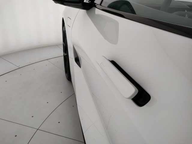 LOTUS Emeya usata, con Cruise Control