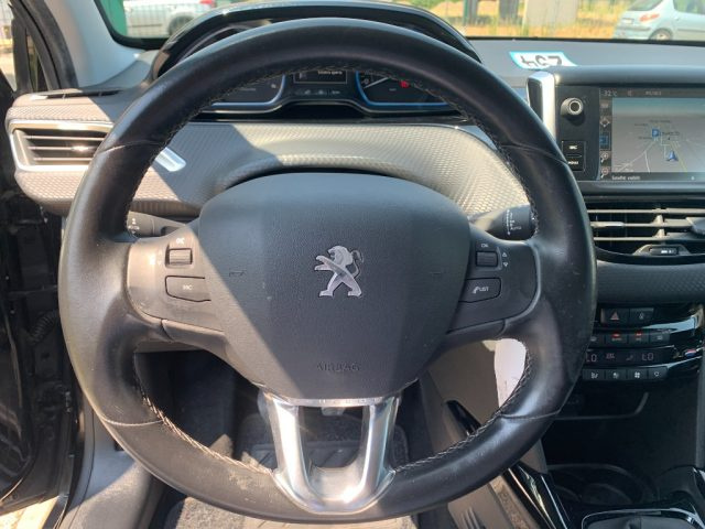 PEUGEOT 2008 usata, con Cruise Control