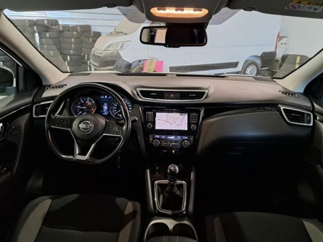 NISSAN Qashqai usata, con Climatizzatore