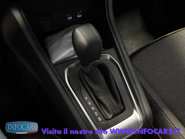 RENAULT Captur usata, con Sedile posteriore sdoppiato