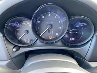 PORSCHE Macan usata, con Tettuccio apribile