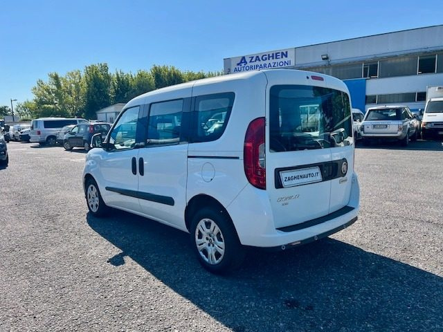 FIAT Doblo usata, con Airbag Passeggero