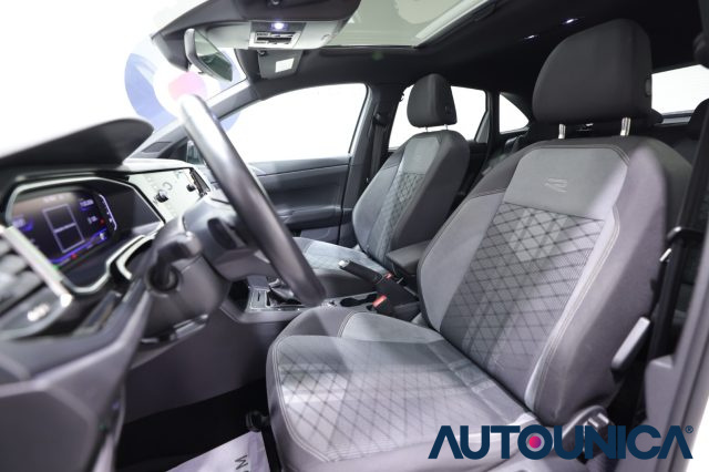 VOLKSWAGEN Taigo usata, con Autoradio