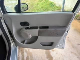 RENAULT Modus usata, con Sedile passeggero ribaltabile