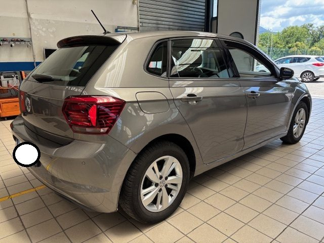 VOLKSWAGEN Polo usata, con Autoradio