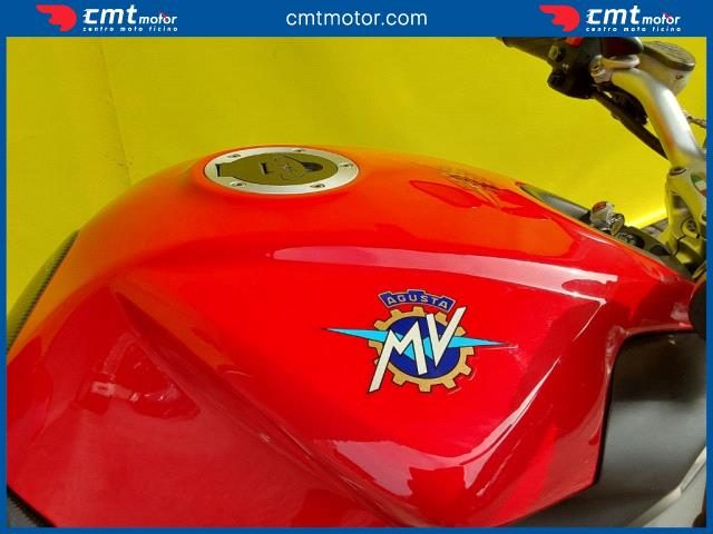 MV AGUSTA Brutale 750 usata 5