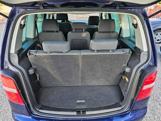 VOLKSWAGEN Touran usata 52