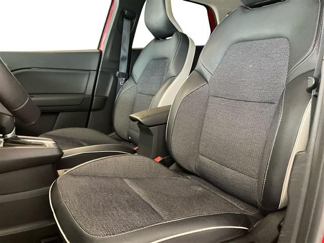 RENAULT Captur usata 9
