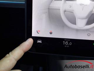 TESLA Model Y usata, con Park Distance Control