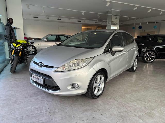 FORD Fiesta usata, con Alzacristalli elettrici