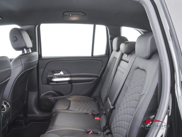 MERCEDES-BENZ GLB 200 usata 9