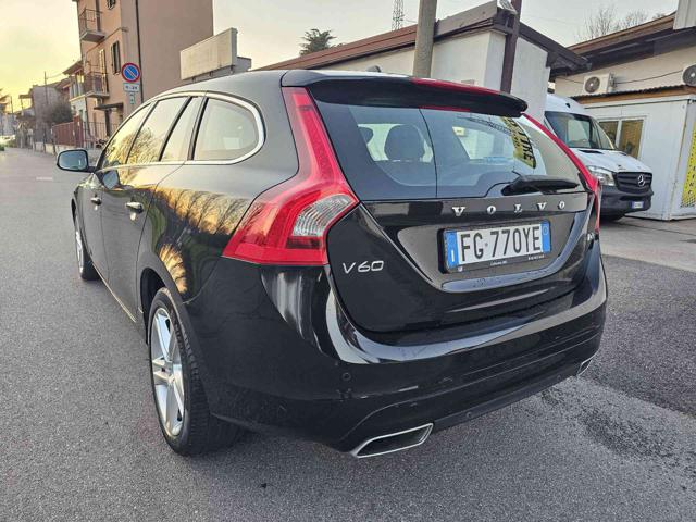 VOLVO V60 usata, con Airbag laterali
