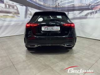 MERCEDES-BENZ A 220 usata, con Alzacristalli elettrici