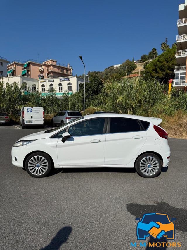 FORD Fiesta usata, con Airbag laterali