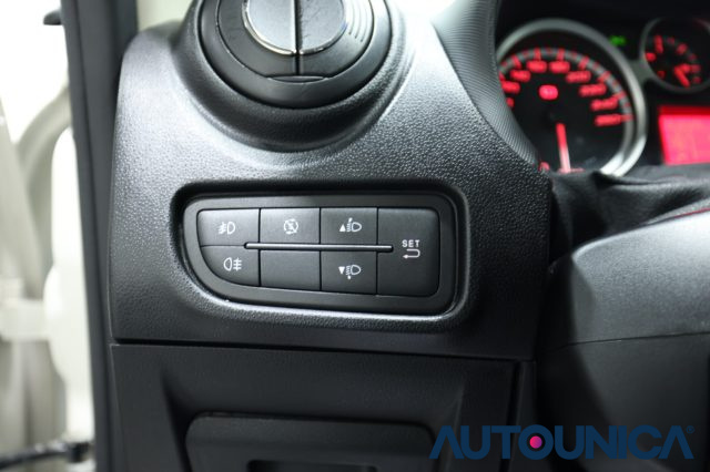 ALFA ROMEO MiTo usata, con Autoradio digitale