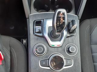 ALFA ROMEO Stelvio usata, con Touch screen