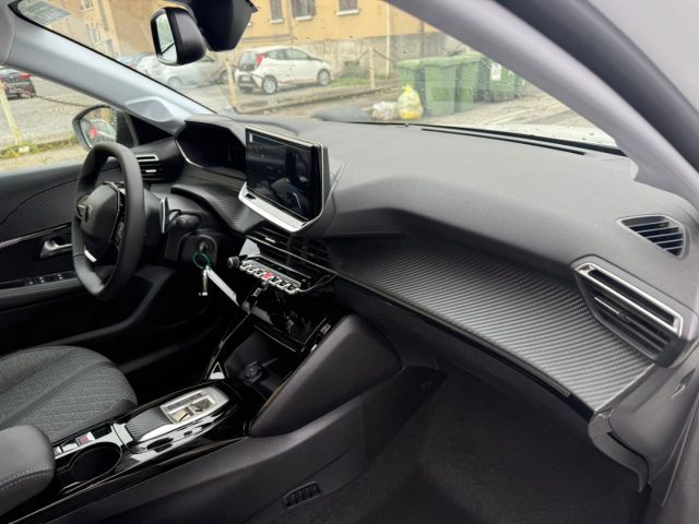 PEUGEOT 208 usata, con Autoradio digitale