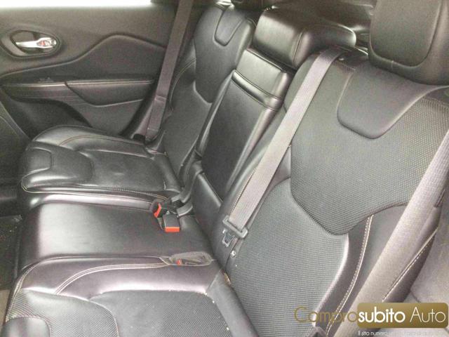 JEEP Cherokee usata, con Chiusura centralizzata