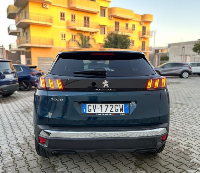 PEUGEOT 3008 usata, con Autoradio