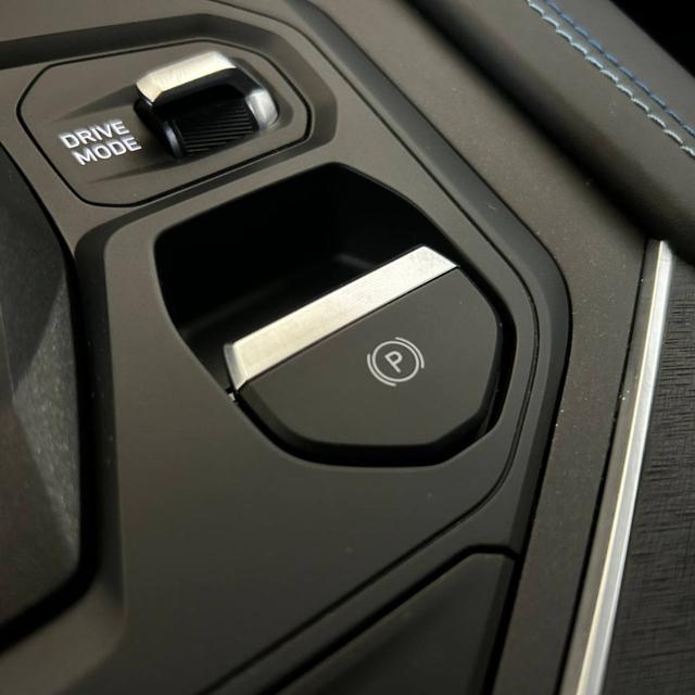 LYNK & CO 01 usata, con Portellone posteriore elettrico