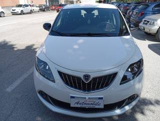 LANCIA Ypsilon usata, con Airbag