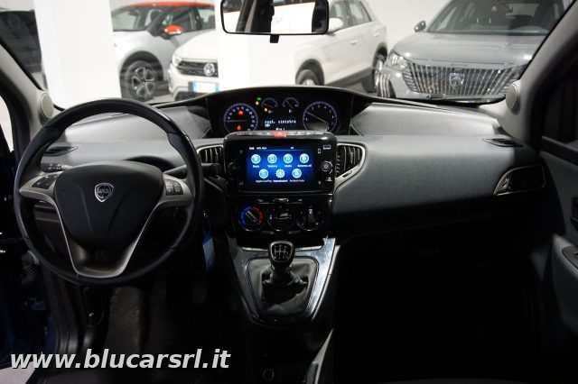LANCIA Ypsilon usata, con Controllo trazione