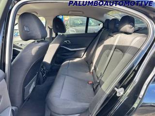 BMW 320 usata, con Fendinebbia