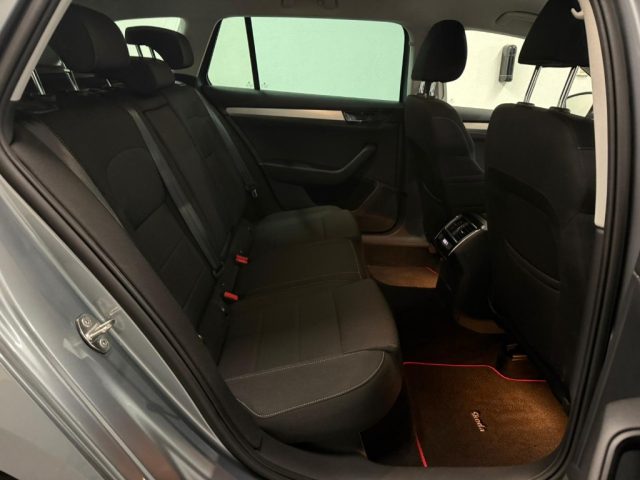 SKODA Superb usata, con Cruise Control