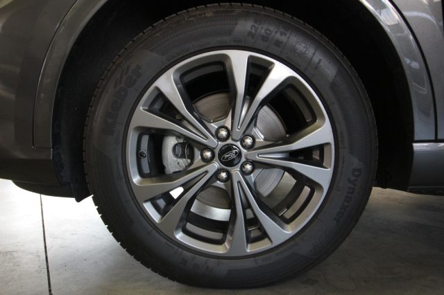 FORD Kuga usata, con Volante in pelle
