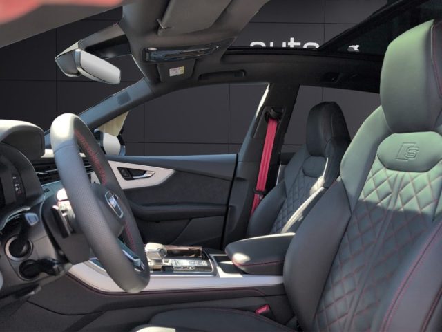 AUDI Q8 usata, con Fendinebbia