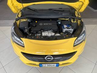 OPEL Corsa usata, con Apple CarPlay