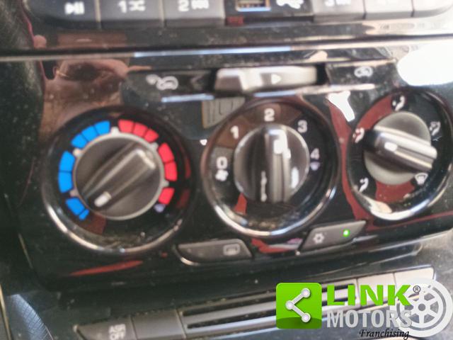 LANCIA Ypsilon usata, con USB