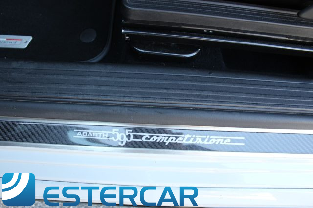 ABARTH 595 usata, con Apple CarPlay
