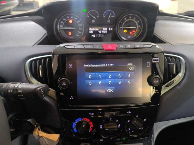 LANCIA Ypsilon usata, con Airbag testa