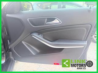 MERCEDES-BENZ GLA 200 usata, con Airbag testa
