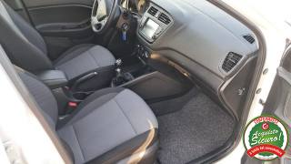 HYUNDAI i20 usata, con Alzacristalli elettrici
