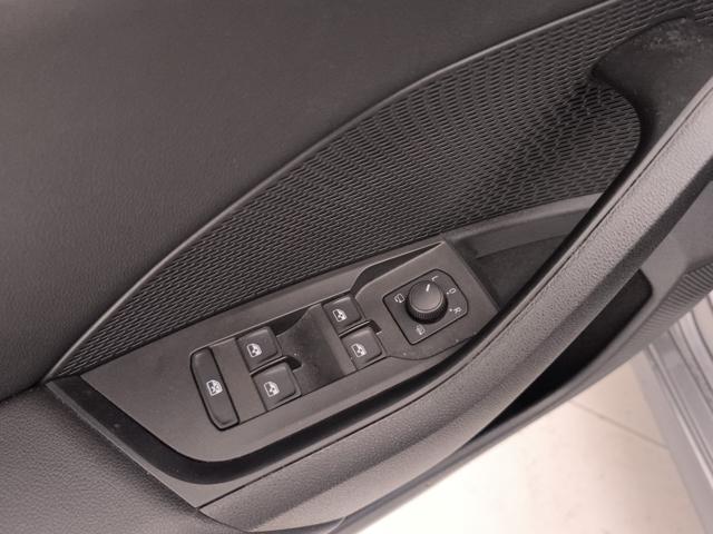 SKODA Octavia usata, con Touch screen