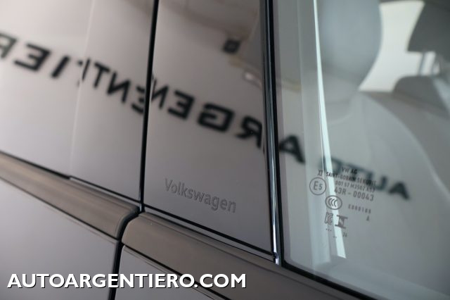 VOLKSWAGEN Tiguan usata, con Ski bag