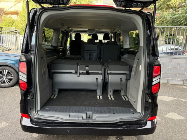 FORD Tourneo Custom usata, con Park Distance Control