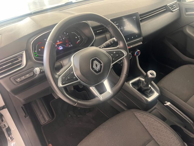 RENAULT Clio usata, con Autoradio