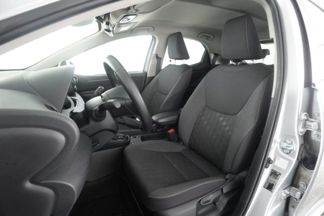 TOYOTA Yaris usata 2