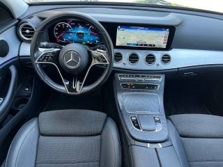 MERCEDES-BENZ E 300 usata, con Alzacristalli elettrici