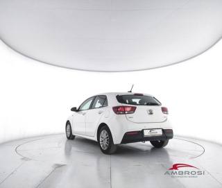 KIA Rio usata 3