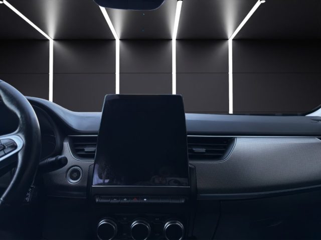 RENAULT Arkana usata, con Fari LED